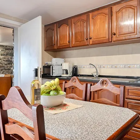 Casa Do Pombal, A In Madeira * Arco da Calheta (Madeira)