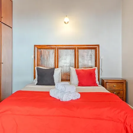 Casa Do Pombal, A In Madeira * Arco da Calheta (Madeira)