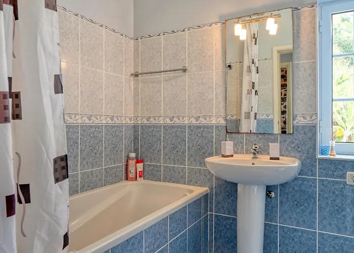 度假居 Casa Do Pombal, A In Madeira 阿科达卡列塔